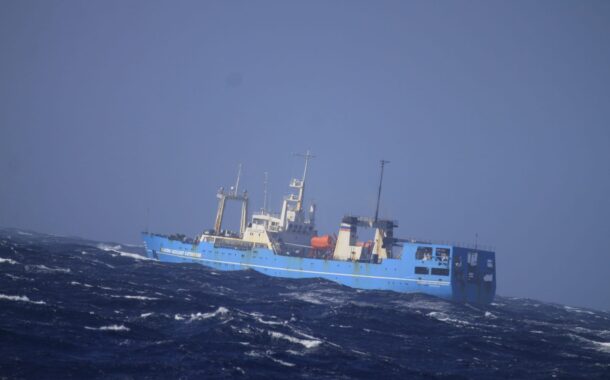 Marinha acompanha passagem de navio russo na costa portuguesa