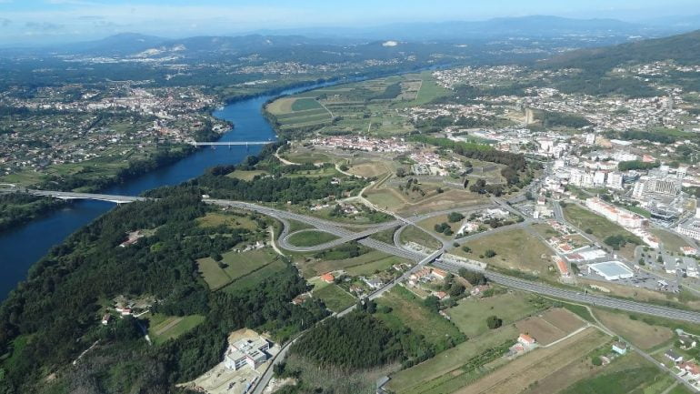 Abertas candidaturas para obras originais de jovens do Norte de Portugal e Galiza