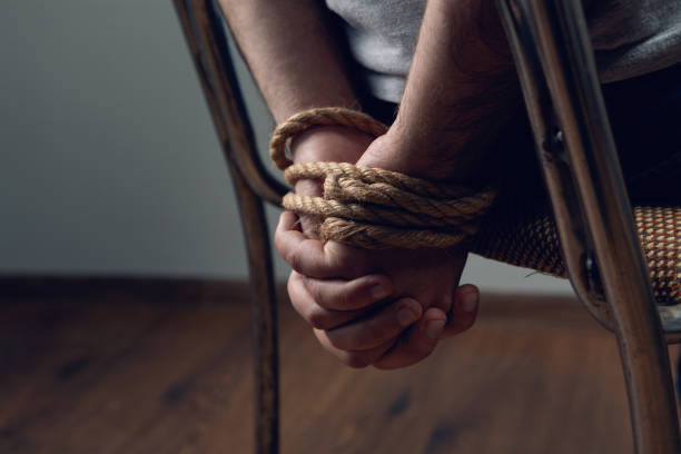PJ detém dois falsos polícias que sequestraram homem em Monção