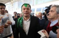PSP detém activista que atingiu Luís Montenegro com tinta verde