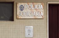 Levou dinheiro e raspadinhas e fugiu de trotinete em Guimarães