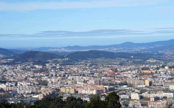 Proporção de pessoas em casas sobrelotadas aumentou para 13% em 2023