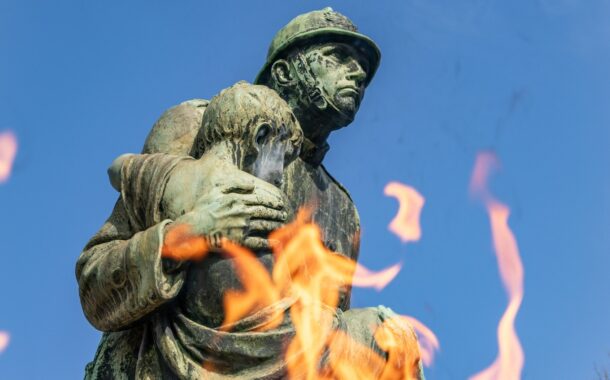 Barcelos comemora 70 amos da Estátua ao Bombeiro
