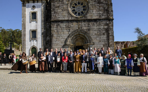 Braga formaliza protocolo para criação do Caminho Português de Santiago de Leon de Rosmithal