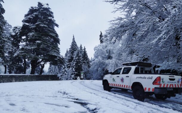 Neve. Aviso vermelho em Viana e Braga