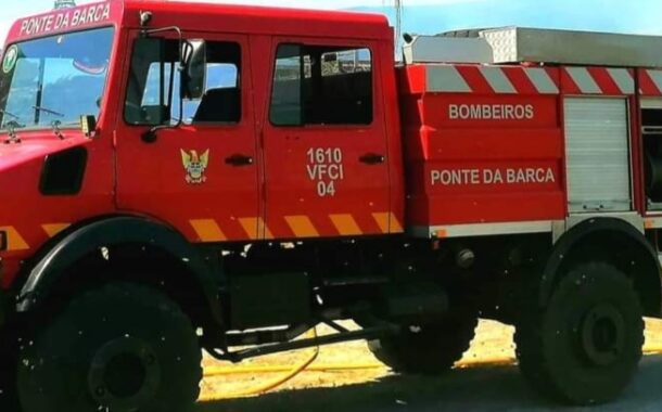 Incêndio consome armazém agrícola e vacaria em Ponte da Barca