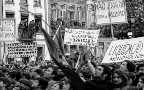 Recriação do comício de 26 de Abril de 74 põe na rua mais de 2.500 pessoas que celebram “momento marcante” de Braga