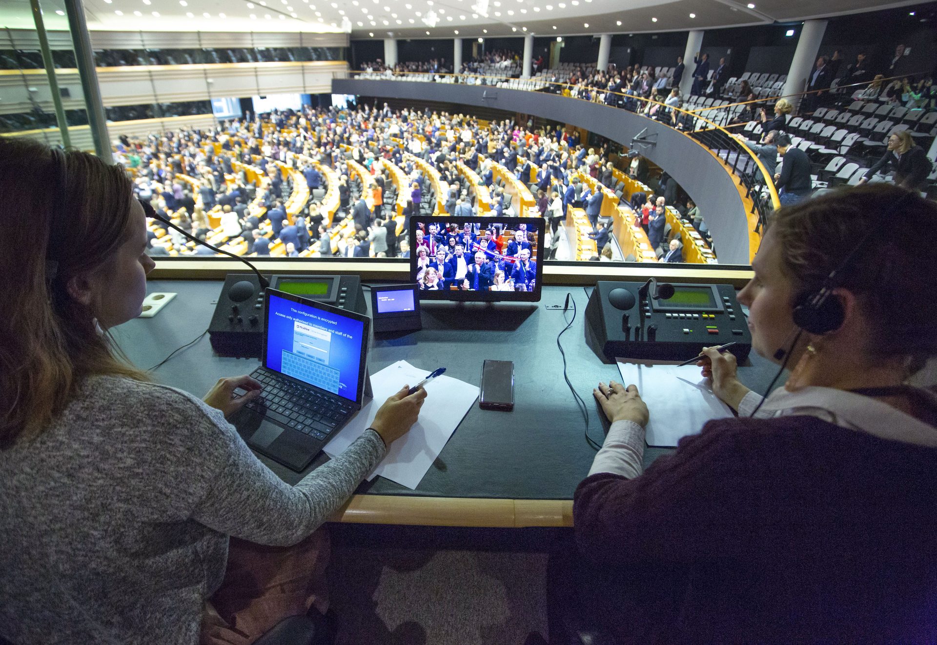 Europeias. Livre em primeiro no boletim de voto, Nós, Cidadãos! em último