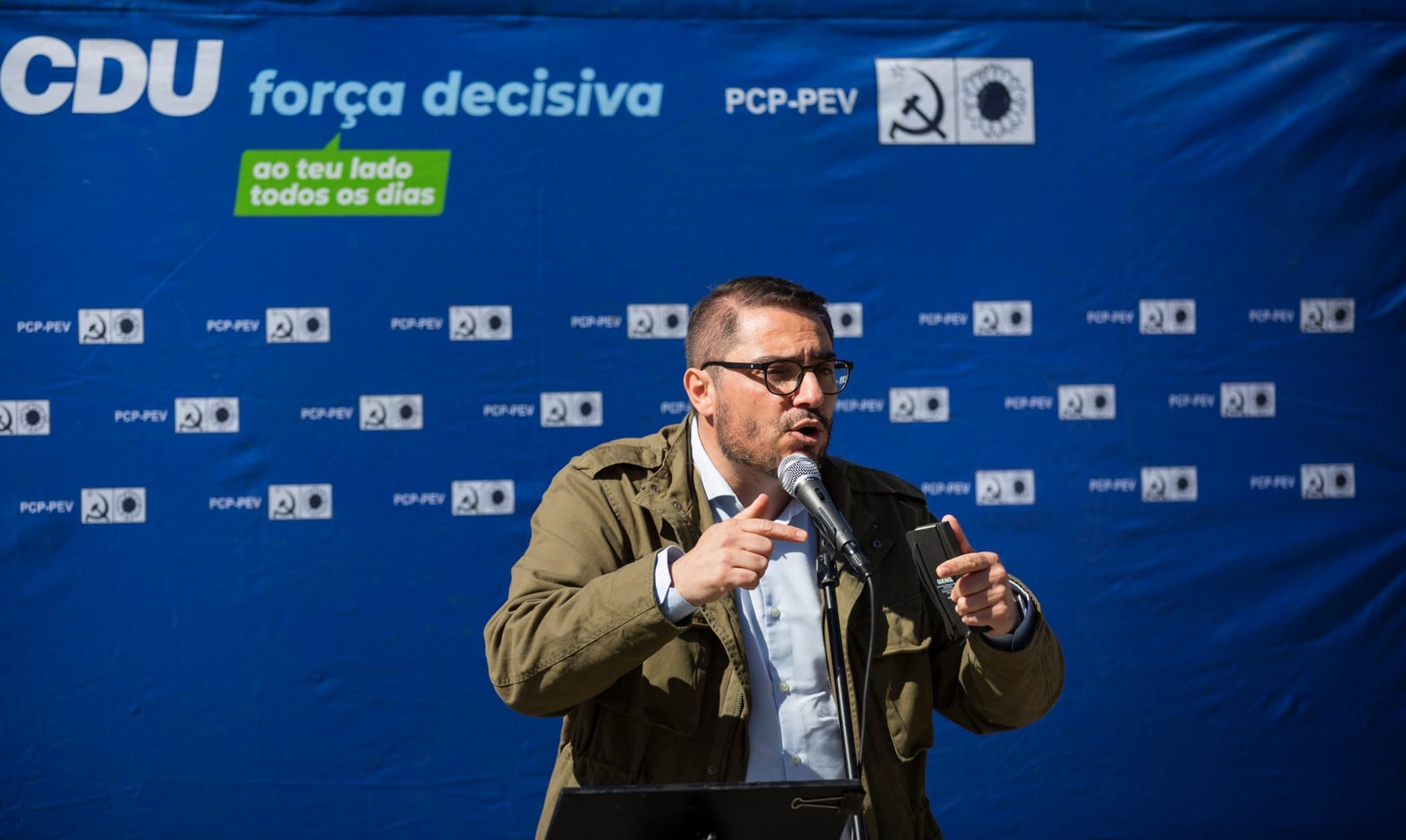 “Lá se fazem, cá se pagam”, avisa João Oliveira (CDU) sobre juros nos créditos à habitação
