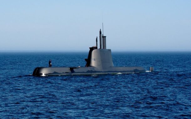 Submarino português Arpão chega ao ponto mais a norte no globo em mais de 100 anos