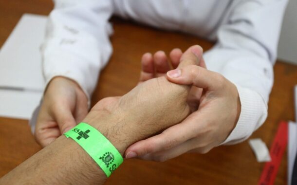 Hospital de Viana abre inquérito após homem com pulseira verde morrer