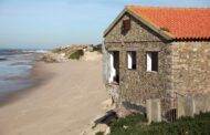 Temporais de Inverno destroem passadiços e dunas em Esposende e Ovar