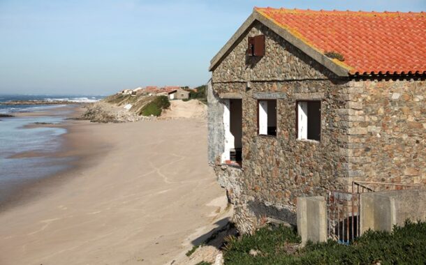 Temporais de Inverno destroem passadiços e dunas em Esposende e Ovar