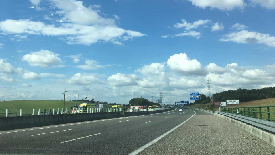 Atenção. Obras vão condicionar trânsito na A1 na zona de Santarém