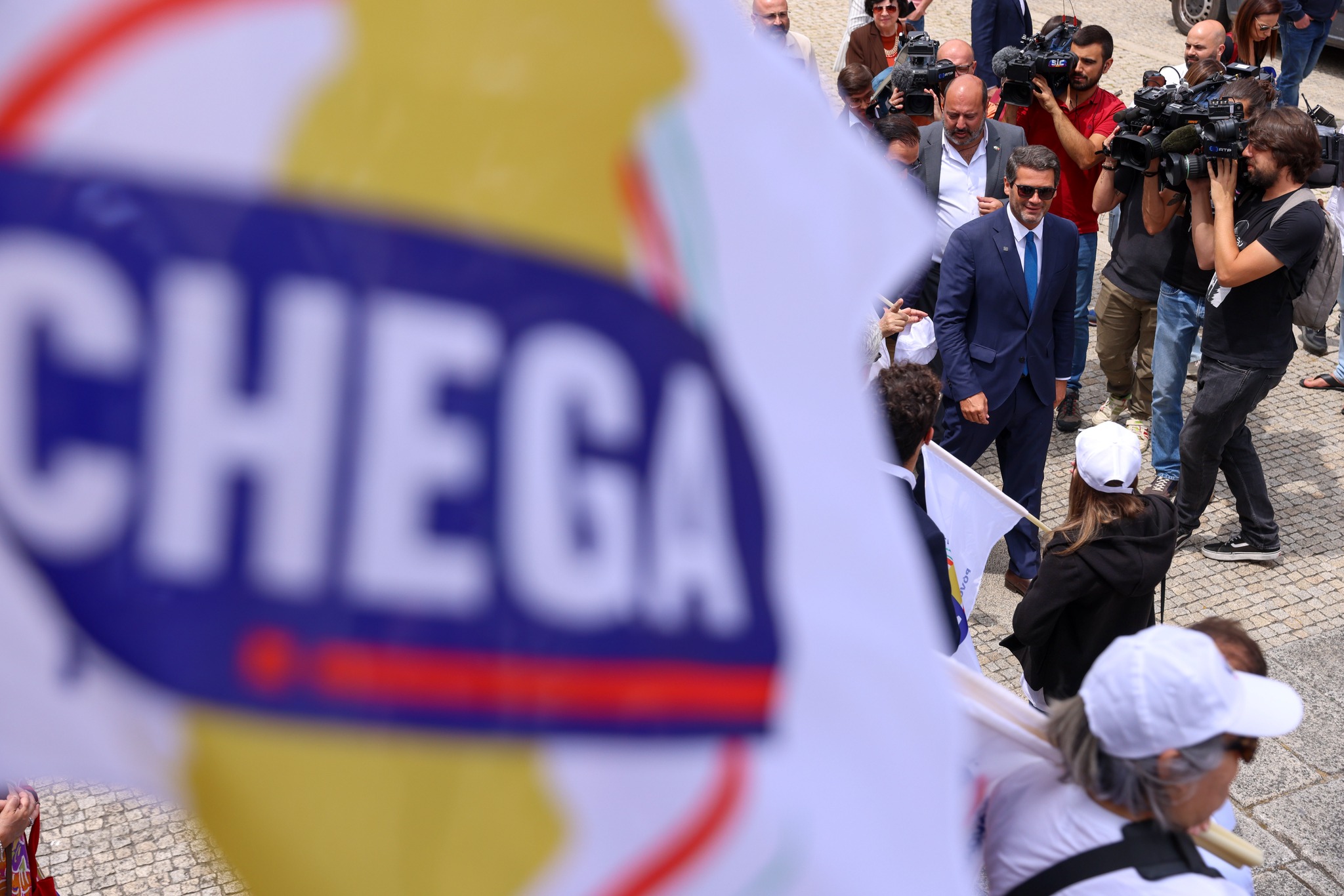 Redes sociais do Chega sob investigação por informação manipulada