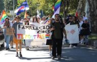 Paços do Concelho de Famalicão iluminado com cores LGBTQIAP + dia 22, após apelo do PAN