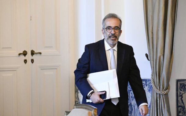 Paulo Rangel dá “parecer desfavorável” a exportação de armas para Israel