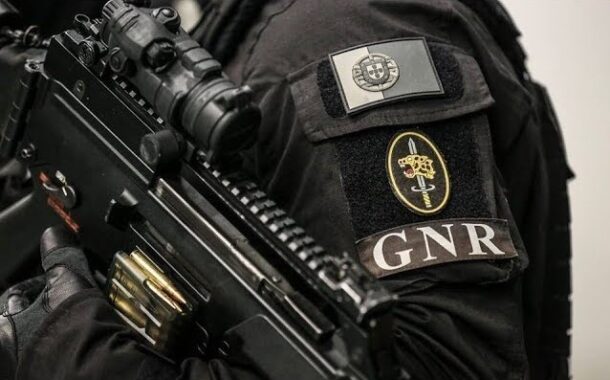 Operação da GNR e Europol passa por Fafe, Vizela e Guimarães. Mais 800 mil euros em artigos contrafeitos apreendidos (c/vídeo)
