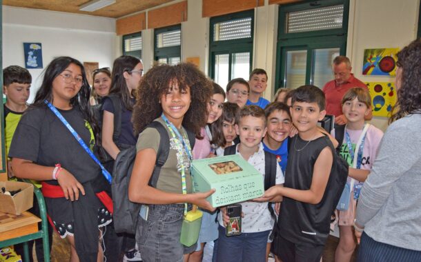 Cerca de 175 mil rolhas recolhidas por alunos de Monção fazem ‘nascer’ 3 500 carvalhos