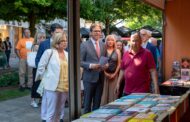 Já abriu a Feira do Livro de Barcelos