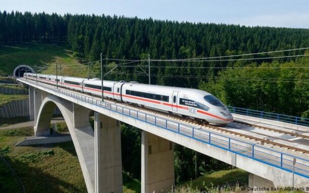 Eixo Atlântico critica ‘acto propagandístico’ e demarca-se de declaração conjunta Norte-Galiza sobre TGV