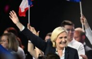 França. Campanha presidencial de Le Pen investigada por financiamento ilegal