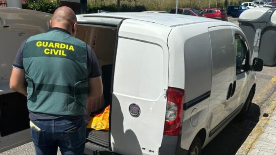Português apanhado a conduzir 25 km em sentido contrário na Galiza