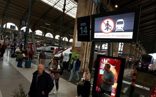Detido activista de extrema-esquerda suspeito de sabotar linhas TGV em França