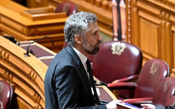 Pedro Nuno Santos Luís Montenegro trocam cartas em segredo