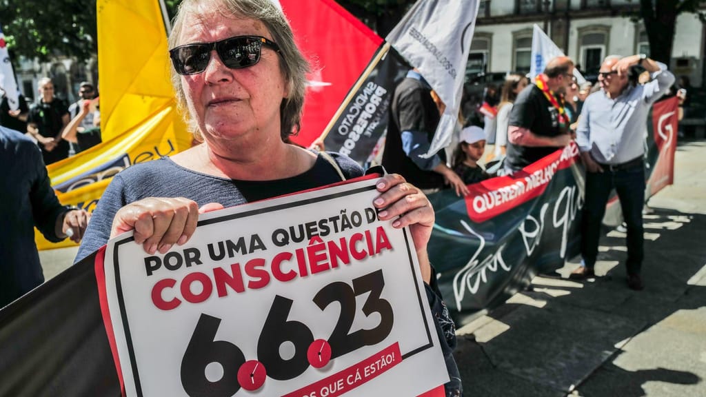 Processo de recuperação do tempo de serviço dos professores começa este domingo