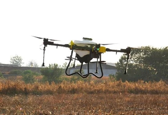 Depois dos fogos, aldeia de Arcos de Valdevez recorre a drones para semear