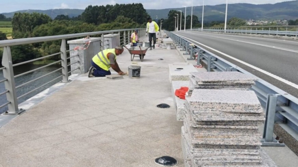 Ponte entre Cerveira e Tomiño (Galiza) em obras