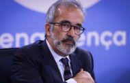 Navio com bandeira portuguesa transporta explosivos para Israel, confirma Rangel