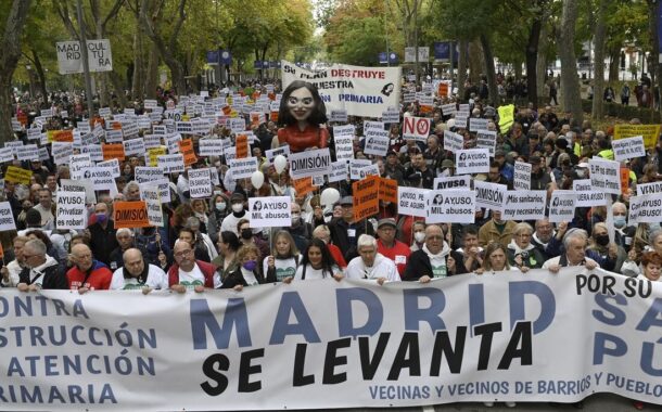 Manifestação pela redução das rendas leva milhares às ruas de uma Madrid que “não aguenta mais”