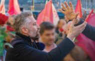 Direita “não é de confiança”, diz Pedro Nuno em Famalicão