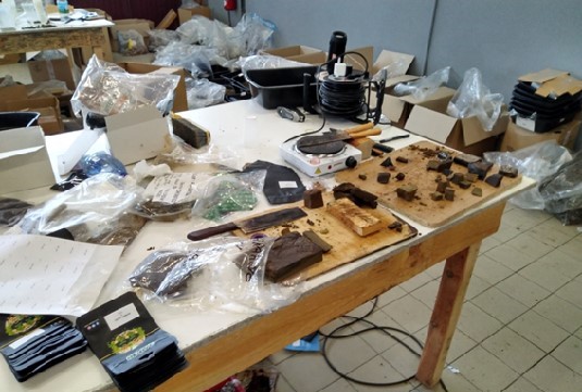 PJ desmantela em Barcelos empresa que distribuía canábis e LSD para toda Europa
