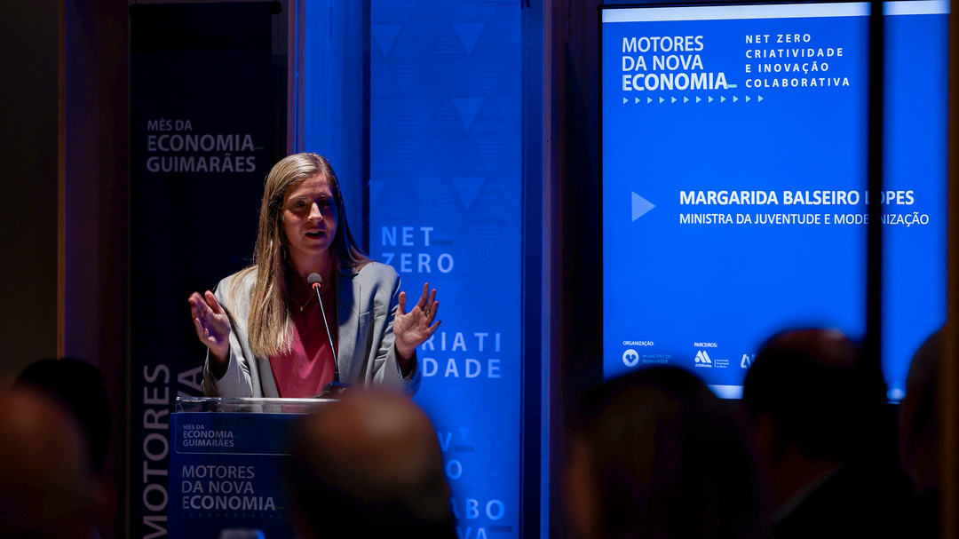 Ministra da Modernização defende em Guimarães transição para o digital que simplifique a vida dos cidadãos