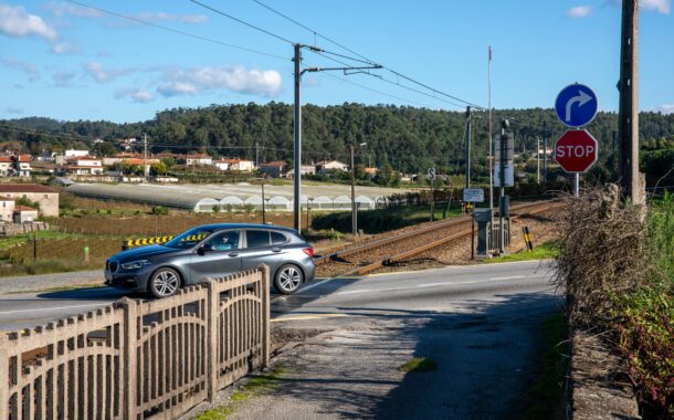 IP analisa propostas para supressão de 11 passagens de nível em Barcelos