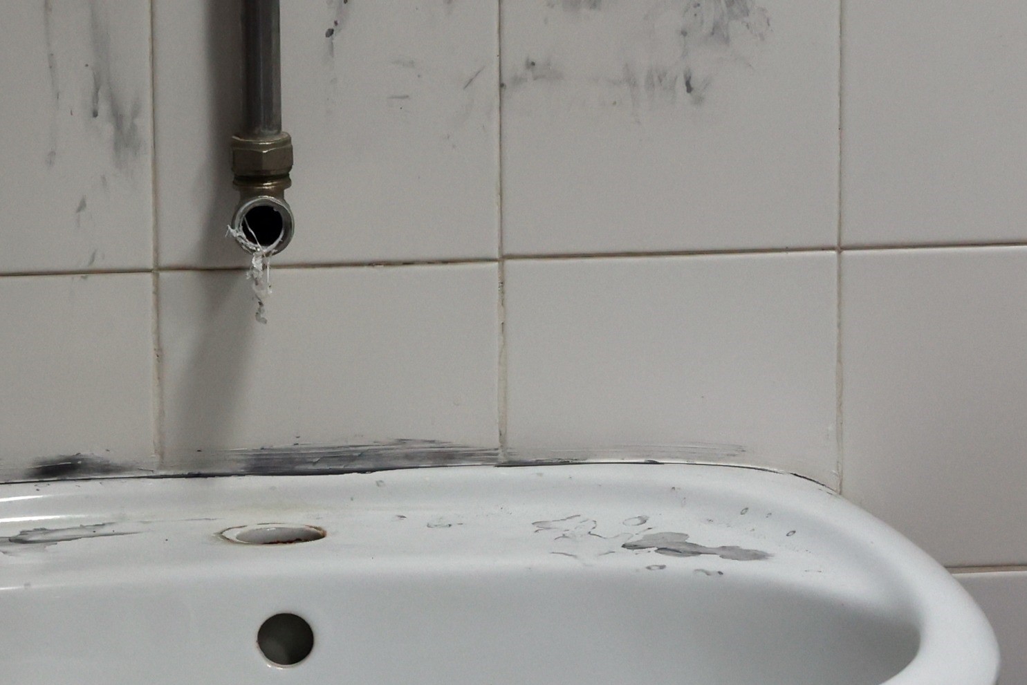 Escola Básica de Fafe encerra esta segunda-feira após assalto e vandalismo