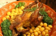 Galo assado à moda de Barcelos volta à mesa de 24 restaurantes
