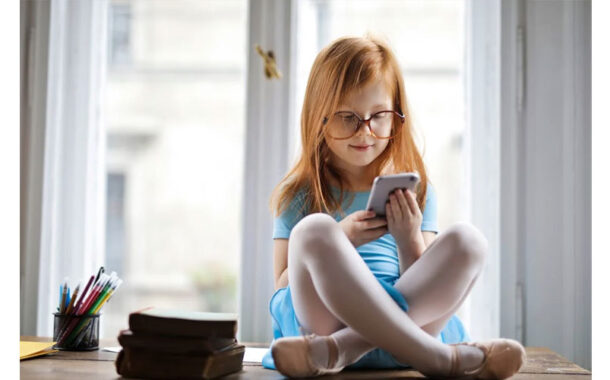 Noruega vai aumentar para 15 anos limite mínimo de idade para aceder às redes sociais
