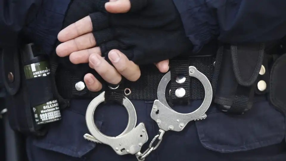 Detido suspeito de abusar durante meses de vizinho incapaz de resistência em Vila Real
