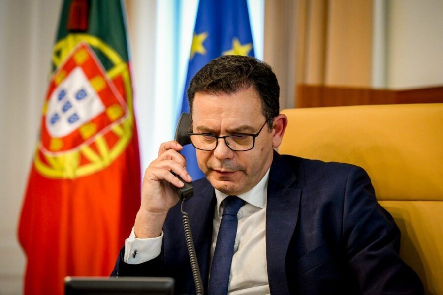 Montenegro promete trabalhar “em colaboração estreita” com Trump