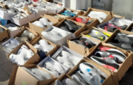 PSP detém feirantes por suspeita de contrafacção e apreende 383 artigos em Viana