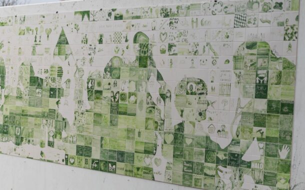 Inaugurado painel de azulejos sobre os Direitos das Crianças em Guimarães