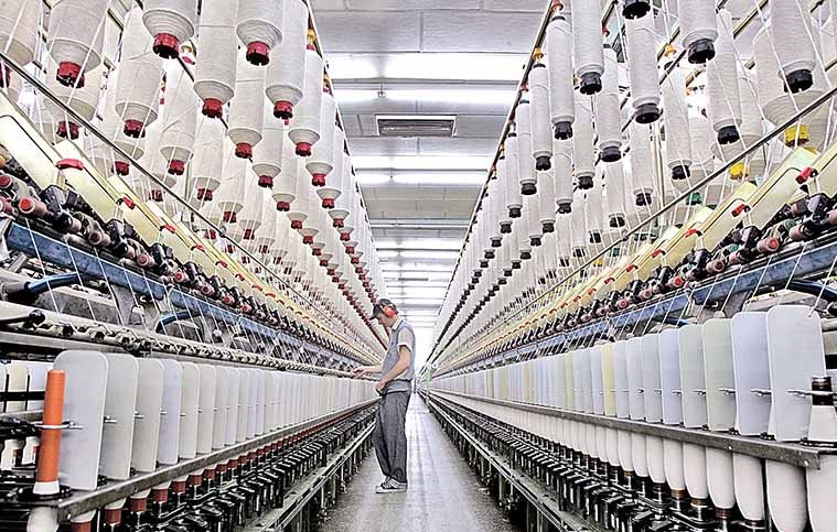 Preocupada com Trump, têxtil quer Governo a investir na promoção nos EUA