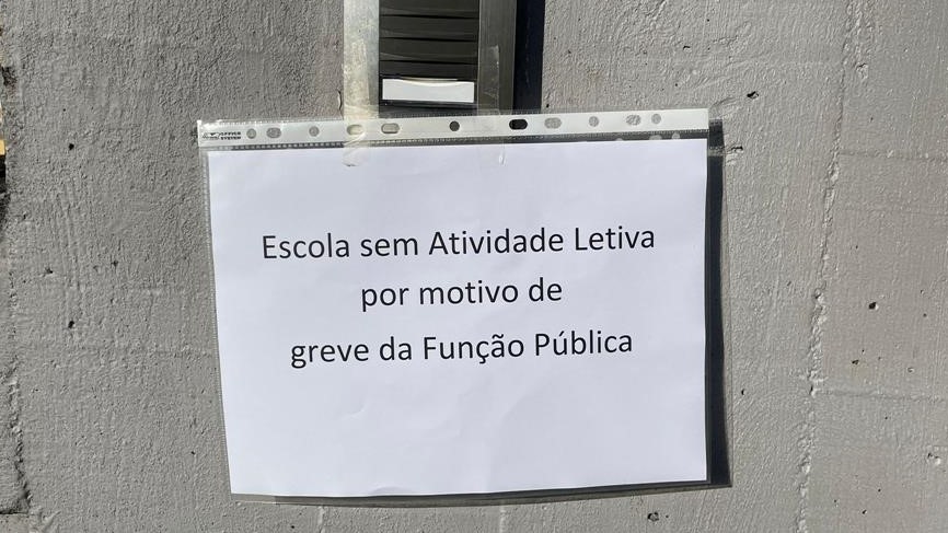 Greve na função pública ronda 70% no Quadrilátero Urbano
