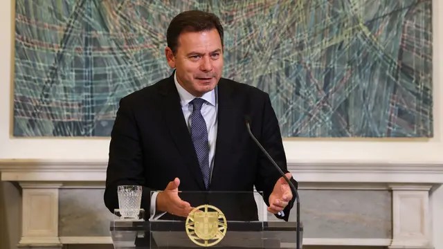 Montenegro anuncia compra de 600 viaturas para PSP e GNR