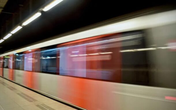 Activistas alegadamente espiadas pelo metro de Lisboa apresentam queixa