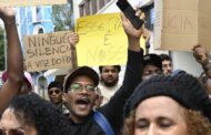 Manifestantes em Lisboa pedem “povo no poder” em Moçambique